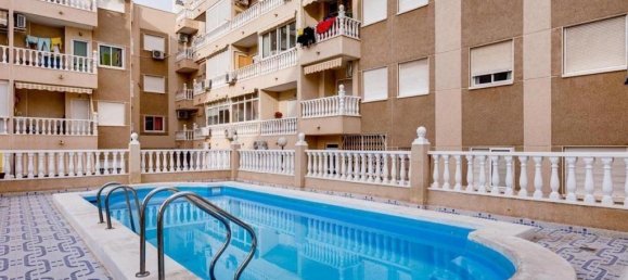 61 m² apartamento en venta en Torrevieja, Alicante, Comunidad Valenciana, Spain № 370030 2