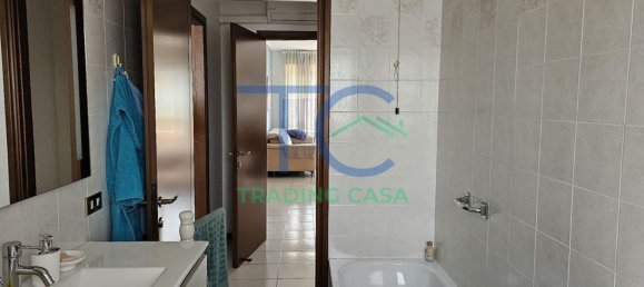 3 rooms Apartment in Piacenza, Italy No. 202068 20