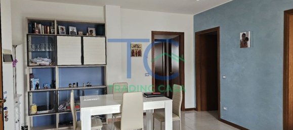3 rooms Apartment in Piacenza, Italy No. 202068 6