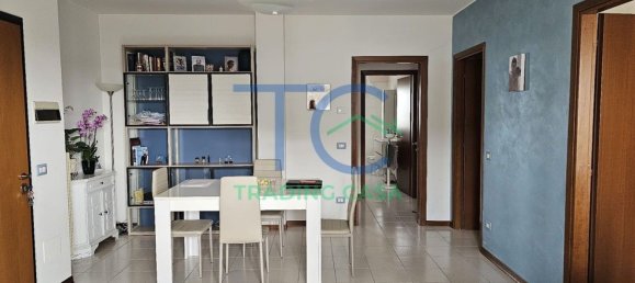 3 rooms Apartment in Piacenza, Italy No. 202068 7