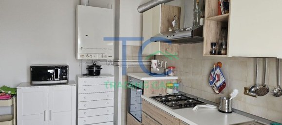 3 rooms Apartment in Piacenza, Italy No. 202068 10