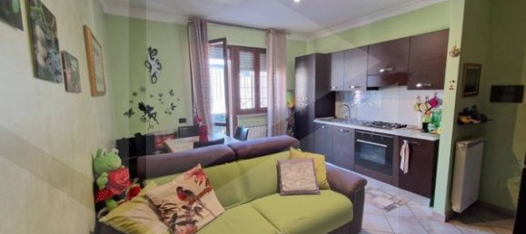 2-salle Appartement à Ciampino, Italy No. 18494 7