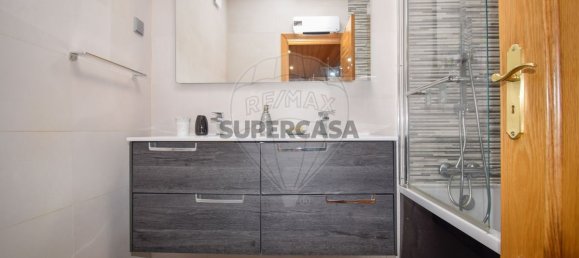 Apartamento de 3 dormitorios en Rio de Mouro, Portugal No. 285403 19