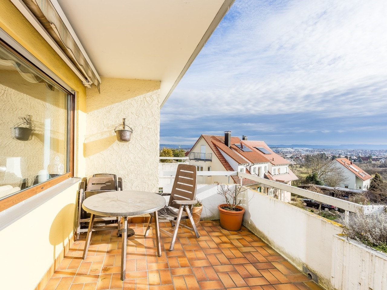 Apartamento de 3 habitaciónes en Esslingen, Germany No. 90907