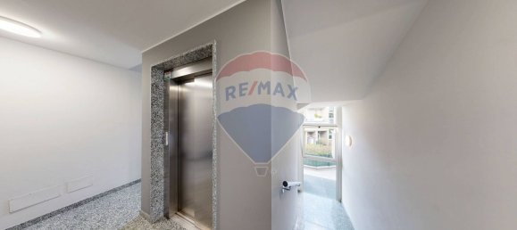 2غرفة شقة في Bollate, Italy رقم 267979 2