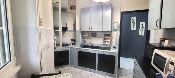 3 rooms Apartment in Rome, Italy No. 203904 8