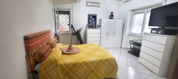 3 rooms Apartment in Rome, Italy No. 203904 9