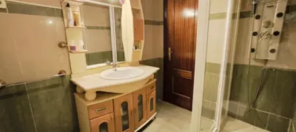 Apartamento de 3 dormitorios en Guadalajara, Spain No. 169385 13