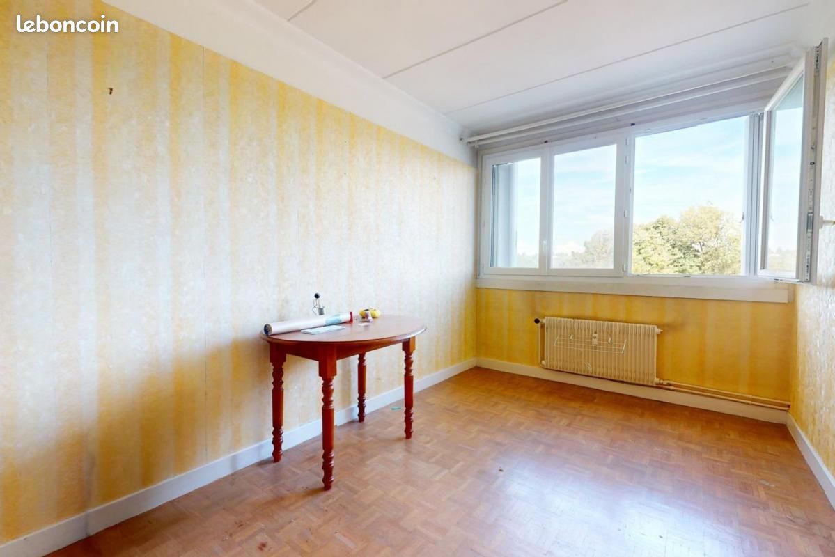 3 Schlafzimmer Wohnung in Fontaines-sur-Saone, France, Nr. 338232