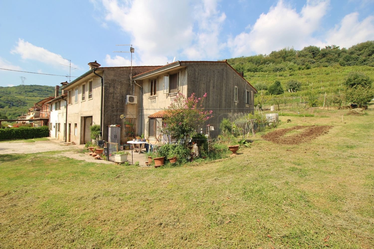 13 bedrooms House in Gambellara, Italy No. 344108