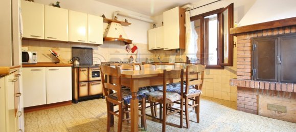 13 bedrooms House in Gambellara, Italy No. 344108 21