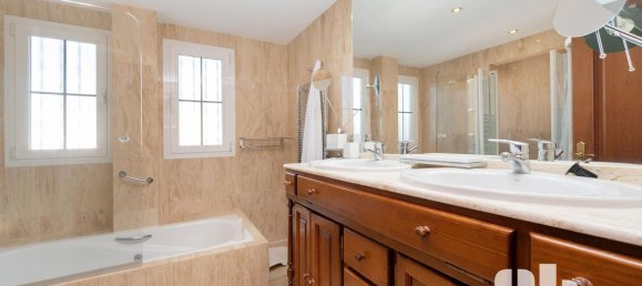 6 bedrooms House in San Sebastian de los Reyes, Spain No. 87106 16