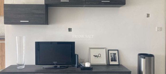 3 bedrooms Apartment in Victoria, Malta No. 5891 3