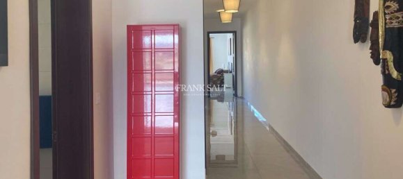 3 bedrooms Apartment in Victoria, Malta No. 5891 8