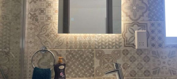 3 bedrooms Apartment in Victoria, Malta No. 5891 15