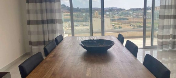 3 bedrooms Apartment in Victoria, Malta No. 5891 2