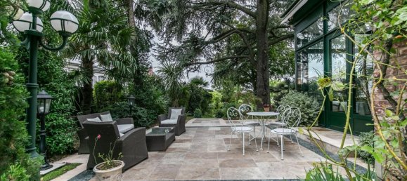 5 bedrooms House in Sucy-en-Brie, France No. 185161 18