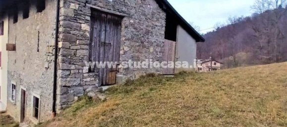 Дом с 2 комнатами в Сан Джованни Бьянко, Италия № 156970 11