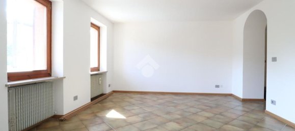 Квартира с 3 комнатами в Удине, Италия № 284430 3