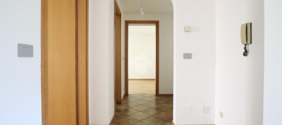 Квартира с 3 комнатами в Удине, Италия № 284430 8