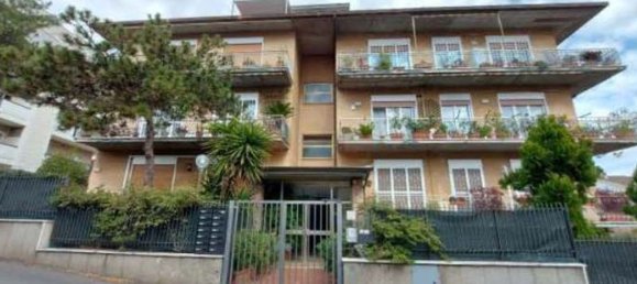 3-Zimmer Wohnung in Rome, Italy, Nr. 204590 3