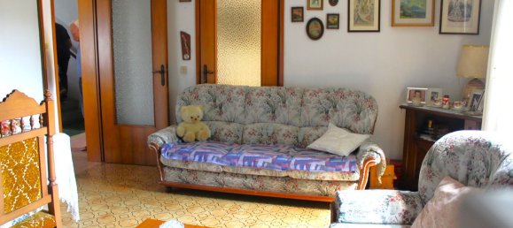 9 rooms House in Pordenone, Italy No. 96931 10