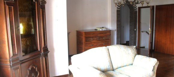 9 rooms House in Pordenone, Italy No. 96931 15