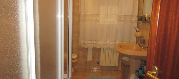 8-salle Maison à Empoli, Italy No. 103708 10