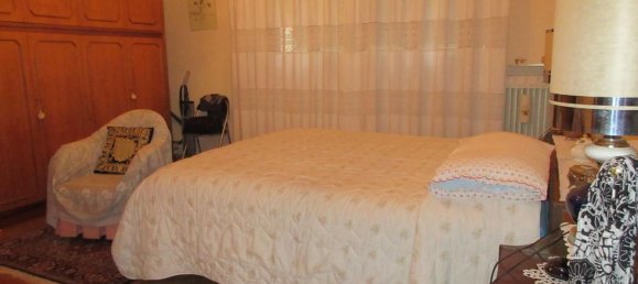 8-salle Maison à Empoli, Italy No. 103708 9