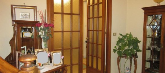 8-salle Maison à Empoli, Italy No. 103708 8