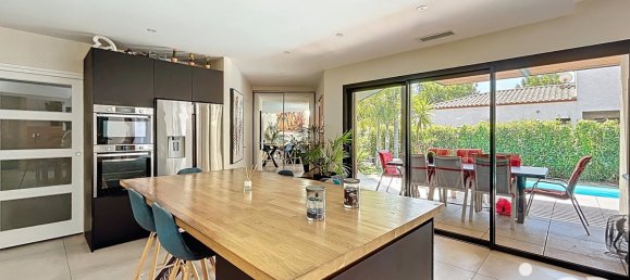 4 bedrooms Villa in Pyrenees-Orientales, France No. 294448 10