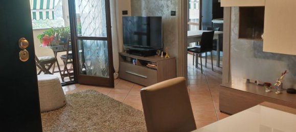 4 bedrooms Apartment in Collegno, Italy No. 380304 8