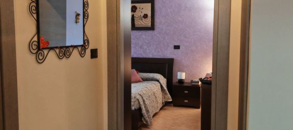 4 bedrooms Apartment in Collegno, Italy No. 380304 19