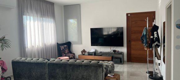 5 bedrooms Villa in Limassol, Cyprus No. 10034 8