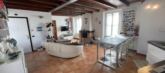 2-Zimmer Wohnung in Orsenigo, Italy, Nr. 12842 9