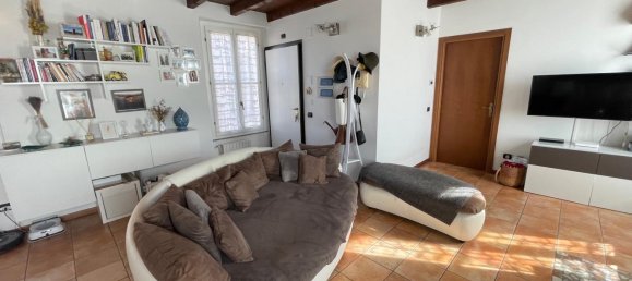 2-Zimmer Wohnung in Orsenigo, Italy, Nr. 12842 5