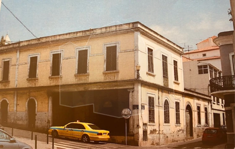  Land in Funchal, Portugal No. 140725