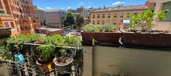 4 rooms Apartment in Bologna, Italy No. 293370 7