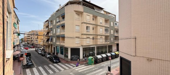 3 chambres appartement à vendre à Torrevieja, Alicante, Valencian Community, Spain № 370105 10