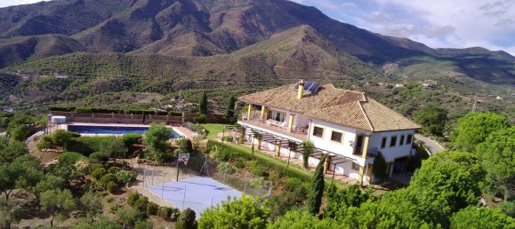 5 Schlafzimmer Haus in Estepona, Spain, Nr. 138580 4