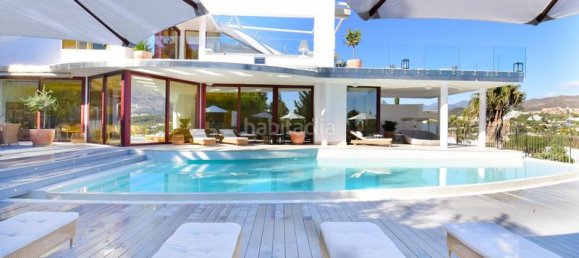 7 bedrooms Villa in Marbella, Spain No. 89459 16