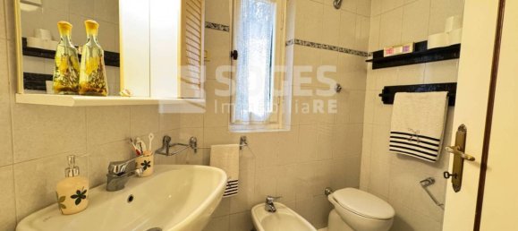 2 bedrooms Apartment in Reggello, Italy No. 11933 8