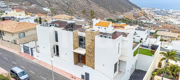 Villa de 6 dormitorios en Torviscas, Spain No. 13934 8