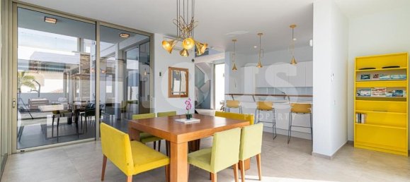 Villa de 6 dormitorios en Torviscas, Spain No. 13934 17