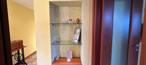 3 Schlafzimmer Wohnung in Bolognano, Italy, Nr. 107818 16