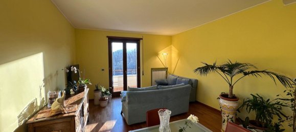 3 Schlafzimmer Wohnung in Bolognano, Italy, Nr. 107818 9