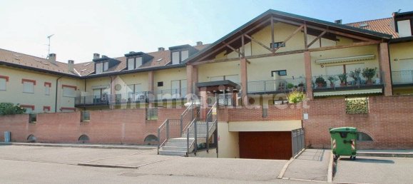 Квартира с 2 спальнями в Турбиго, Италия № 76013 12