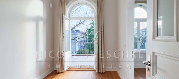 Villa de 8 dormitorios en Eimsbuttel, Germany No. 350102 8