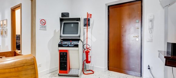 3 bedrooms Apartment in Rome, Italy No. 316256 7