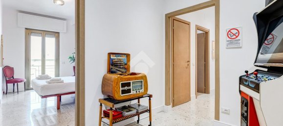 3 bedrooms Apartment in Rome, Italy No. 316256 6